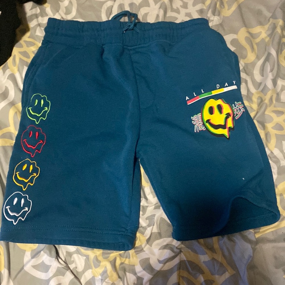 Graphic Design Shorts, Smiley Face